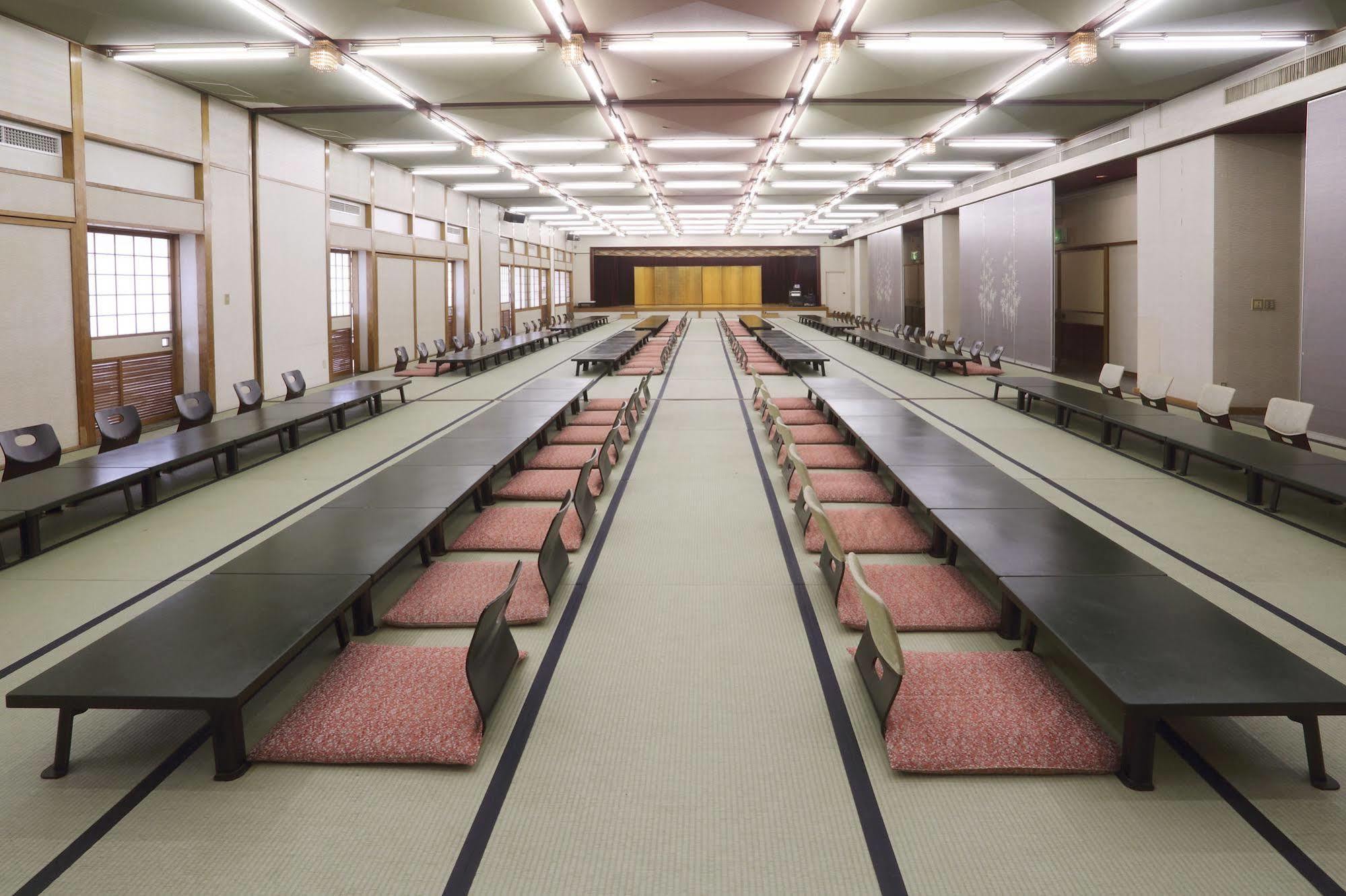 Kira Kanko Hotel Nishio Экстерьер фото